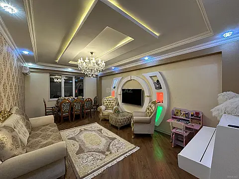 Satılır 3 otaqlı mənzil 112 m² — Bakı, İnşaatçılar 3 otaq 112.00 m²