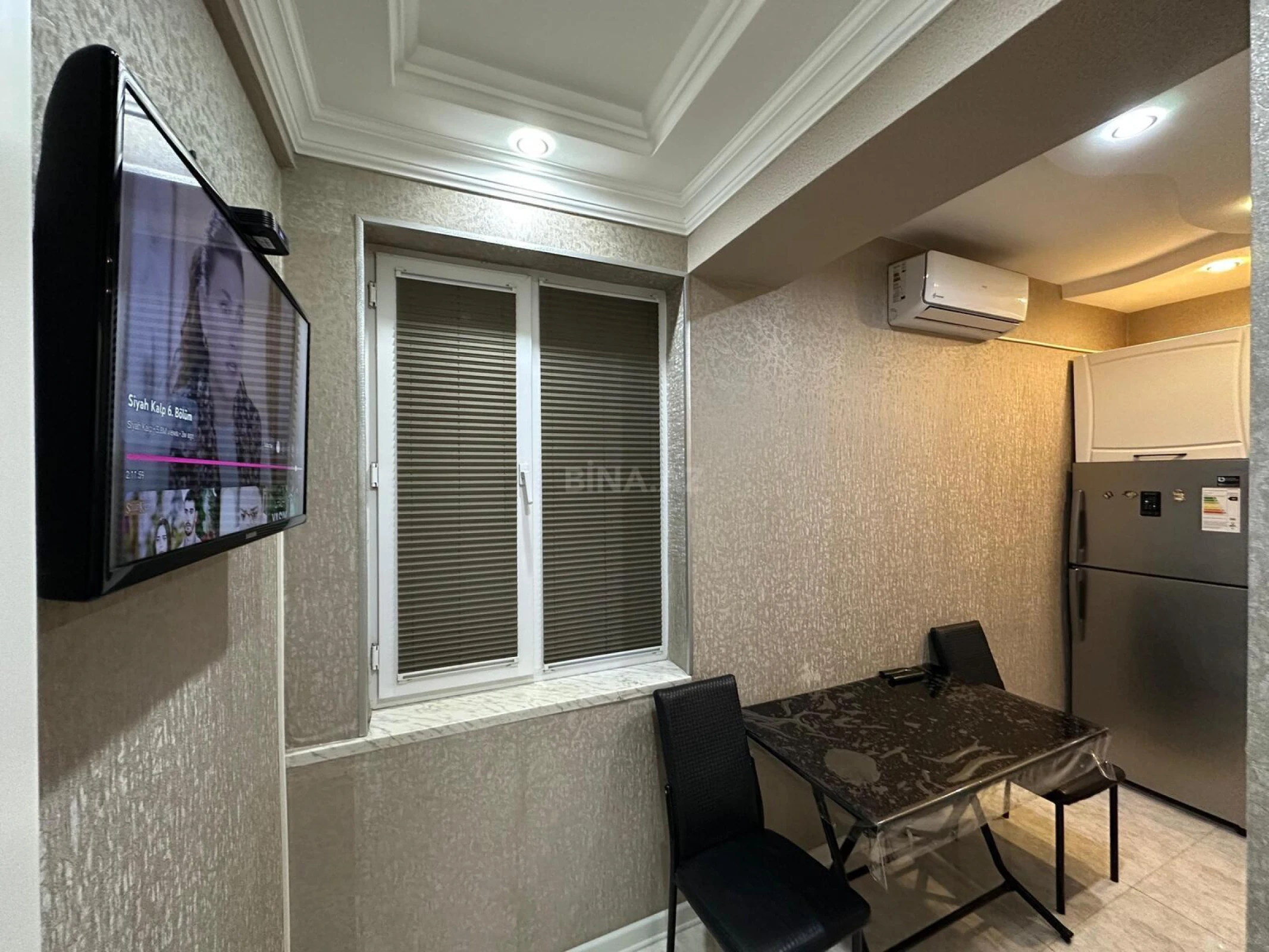 Satılır 3 otaqlı mənzil 112 m²