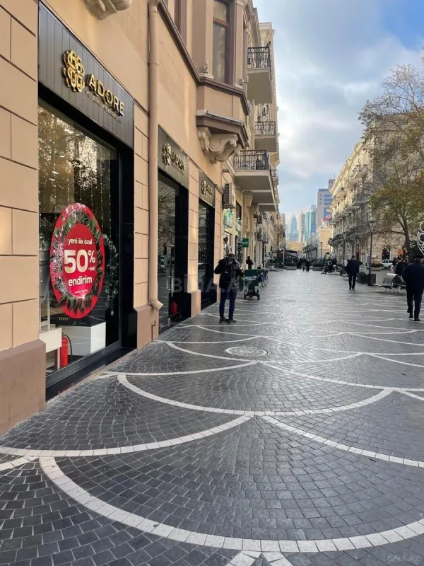 Satılır obyekt 40 m²