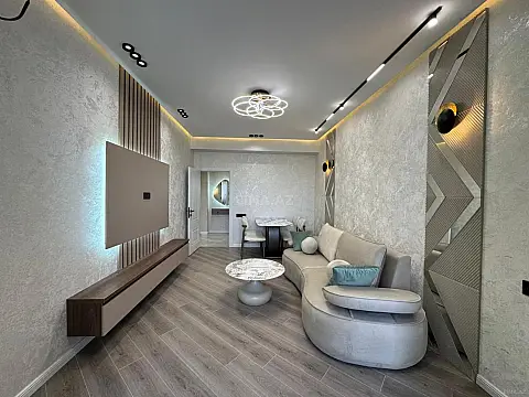 Satılır 2 otaqlı mənzil 67 m²