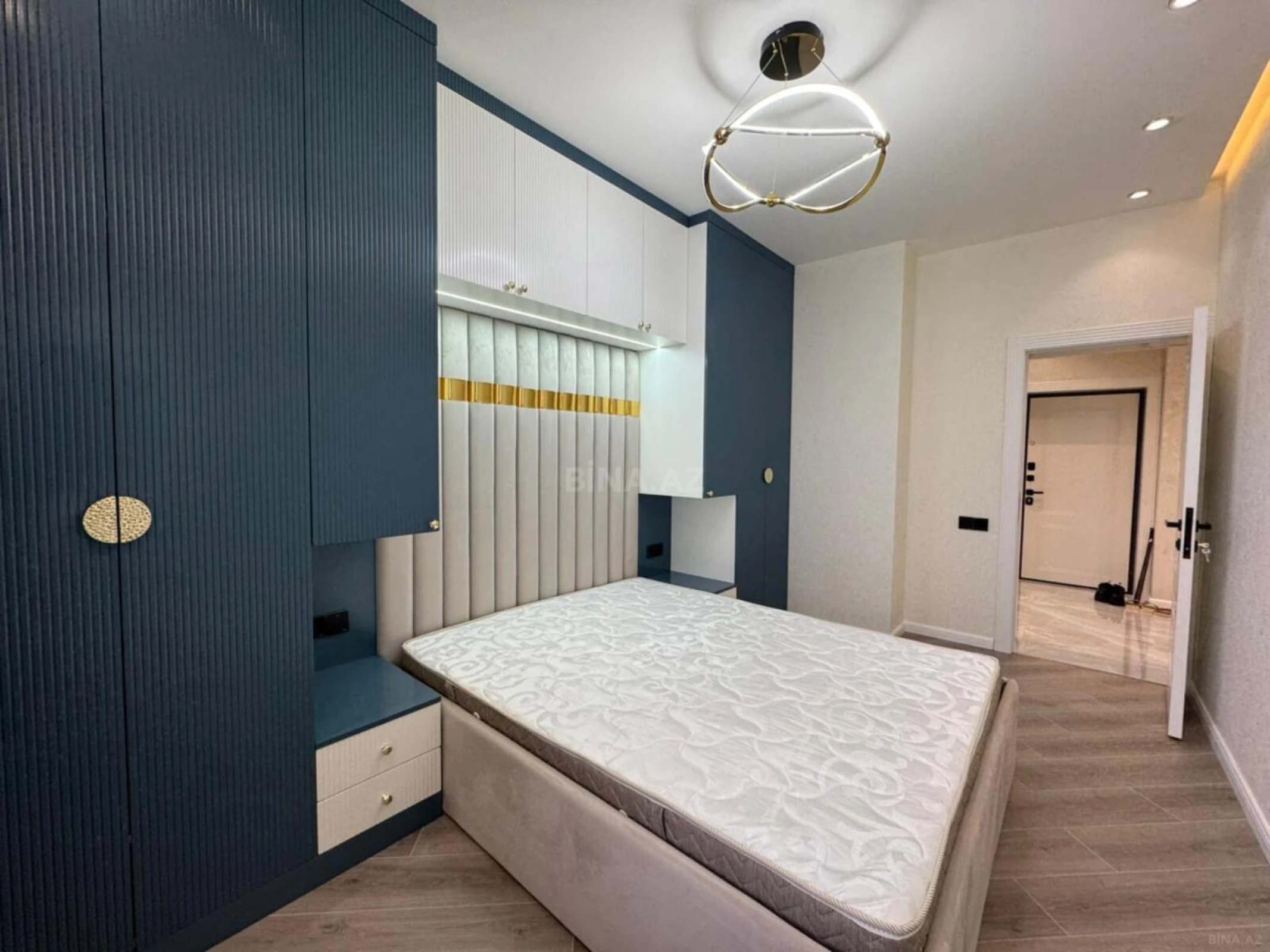 Satılır 2 otaqlı mənzil 67 m²