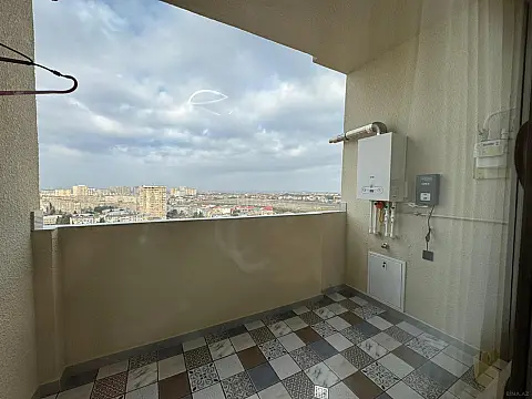 Satılır 2 otaqlı mənzil 67 m²