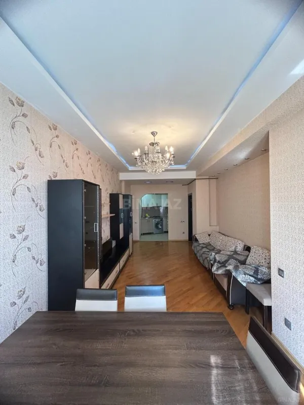 Satılır 3 otaqlı mənzil 92 m²