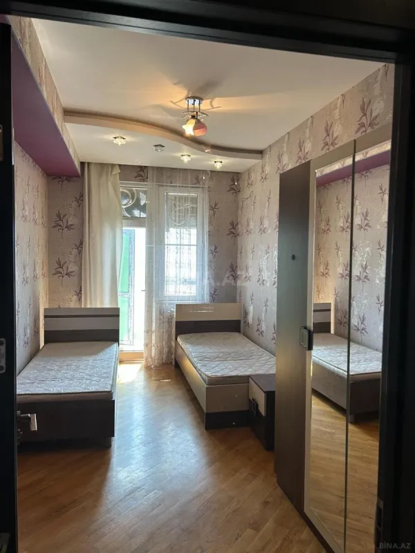 Satılır 3 otaqlı mənzil 92 m²