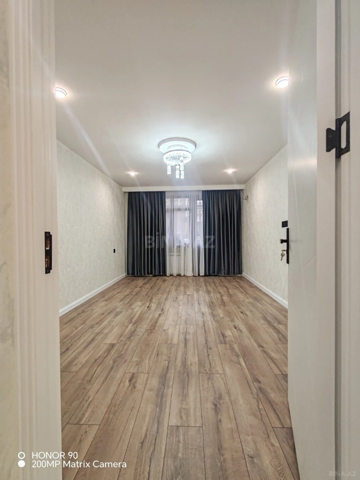 Satılır 3 otaqlı mənzil 72 m²