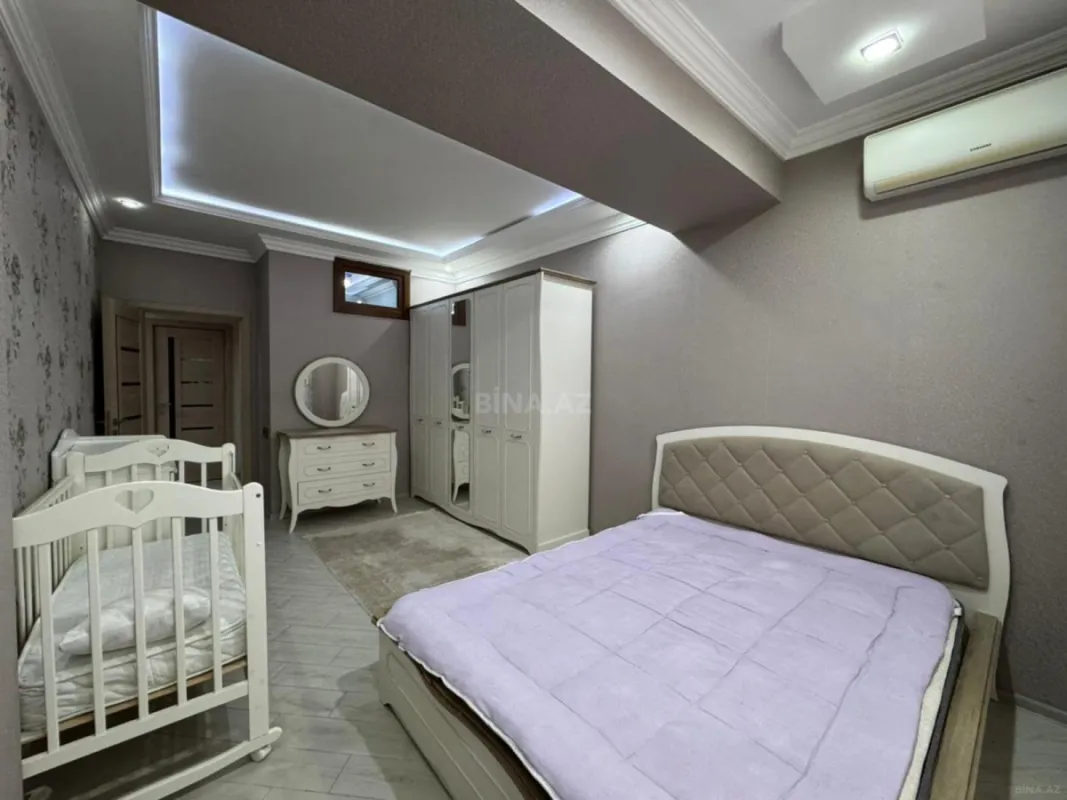 Satılır 3 otaqlı mənzil 82 m²