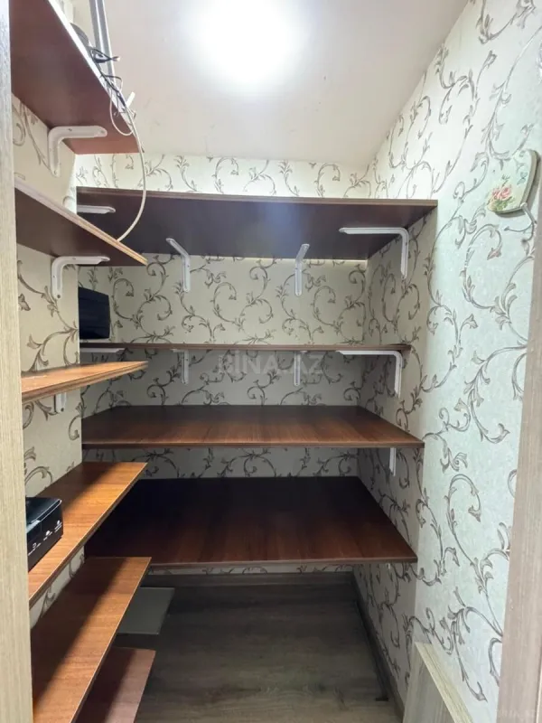 Satılır 3 otaqlı mənzil 82 m²