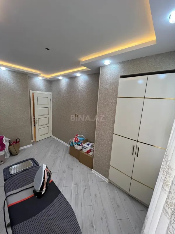 Satılır 3 otaqlı mənzil 87 m²