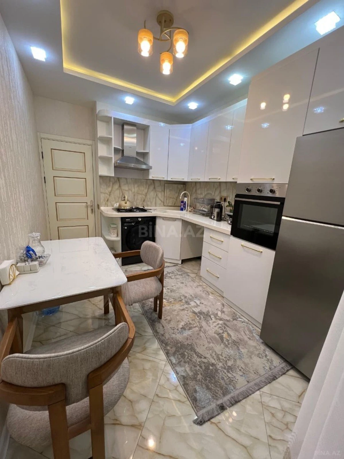 Satılır 3 otaqlı mənzil 87 m²