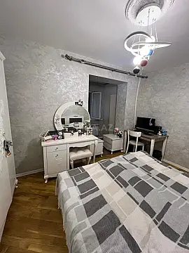 Satılır 3 otaqlı mənzil 70 m²