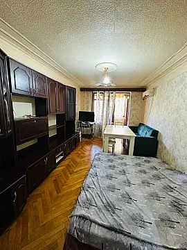 Kirayə verilir 2 otaqlı mənzil 60 m²
