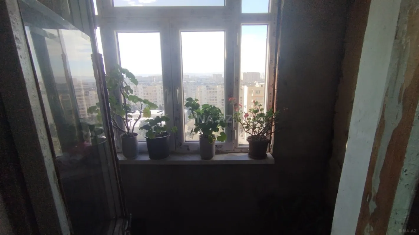 Satılır 2 otaqlı mənzil 70 m²