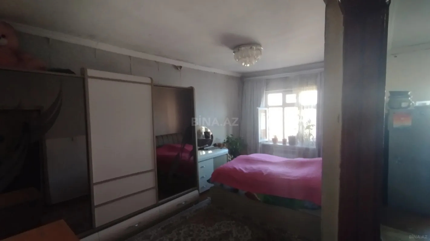 Satılır 2 otaqlı mənzil 70 m²