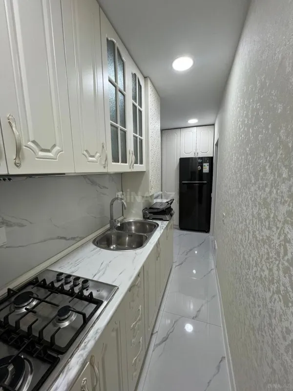 Satılır 3 otaqlı mənzil 74 m²