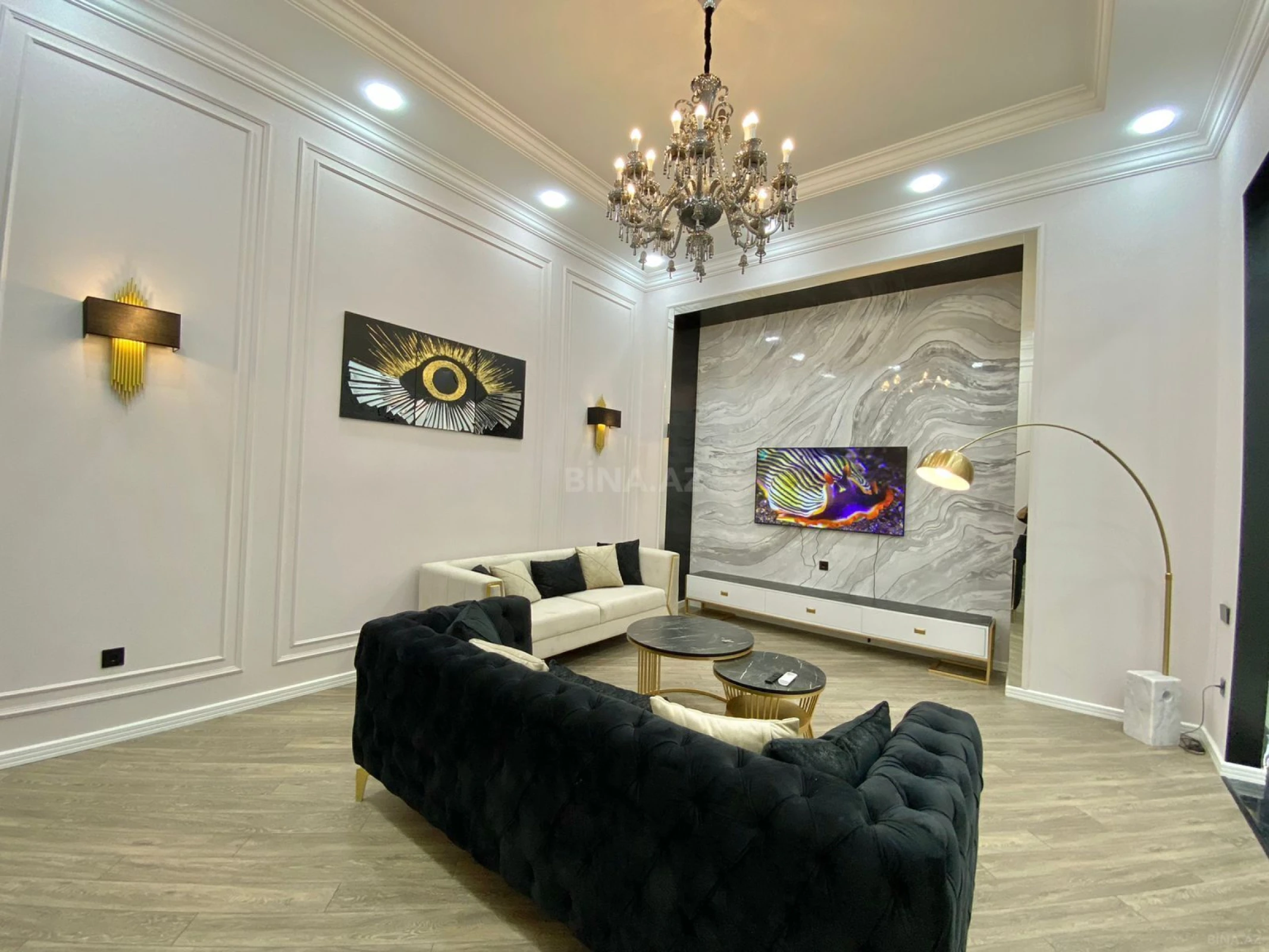 Kirayə verilir 3 otaqlı mənzil 140 m²