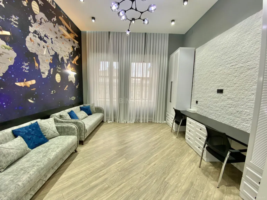 Kirayə verilir 3 otaqlı mənzil 140 m²