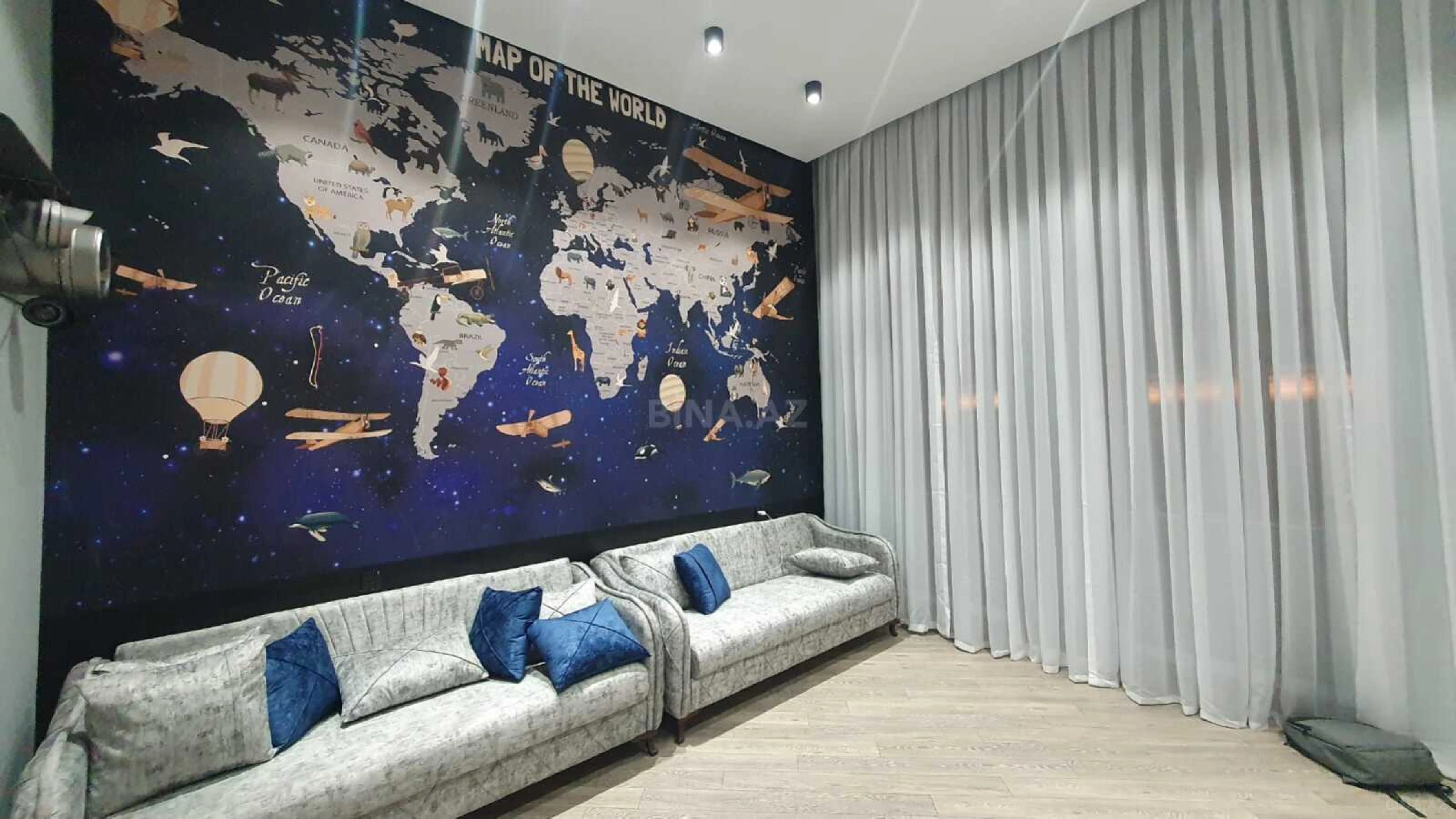 Kirayə verilir 3 otaqlı mənzil 140 m²