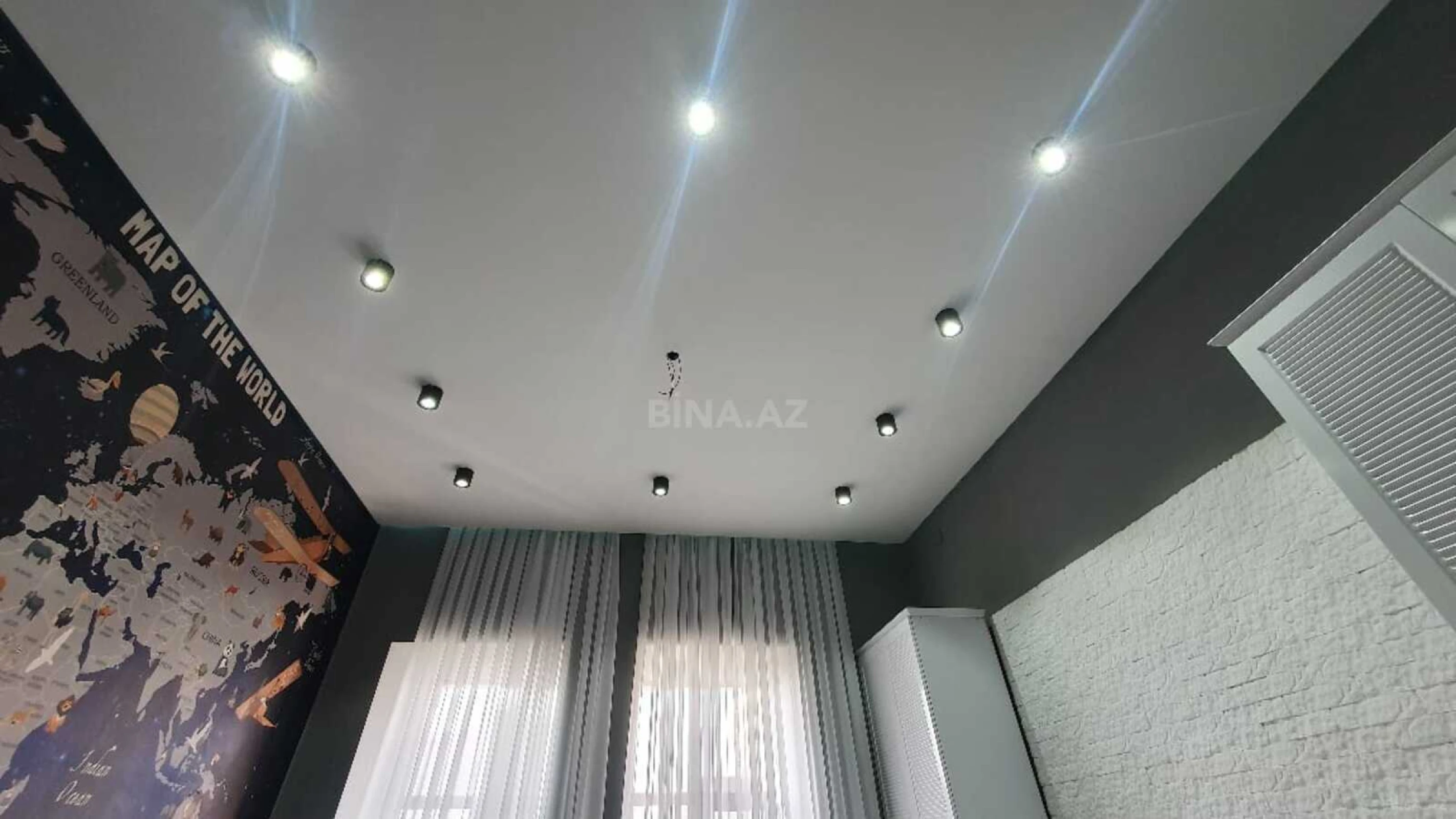 Kirayə verilir 3 otaqlı mənzil 140 m²