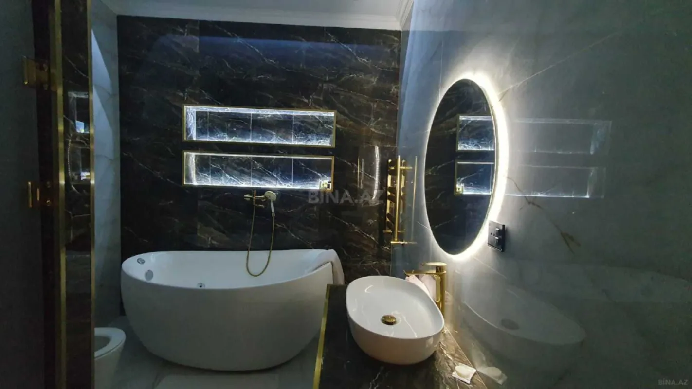 Kirayə verilir 3 otaqlı mənzil 140 m²