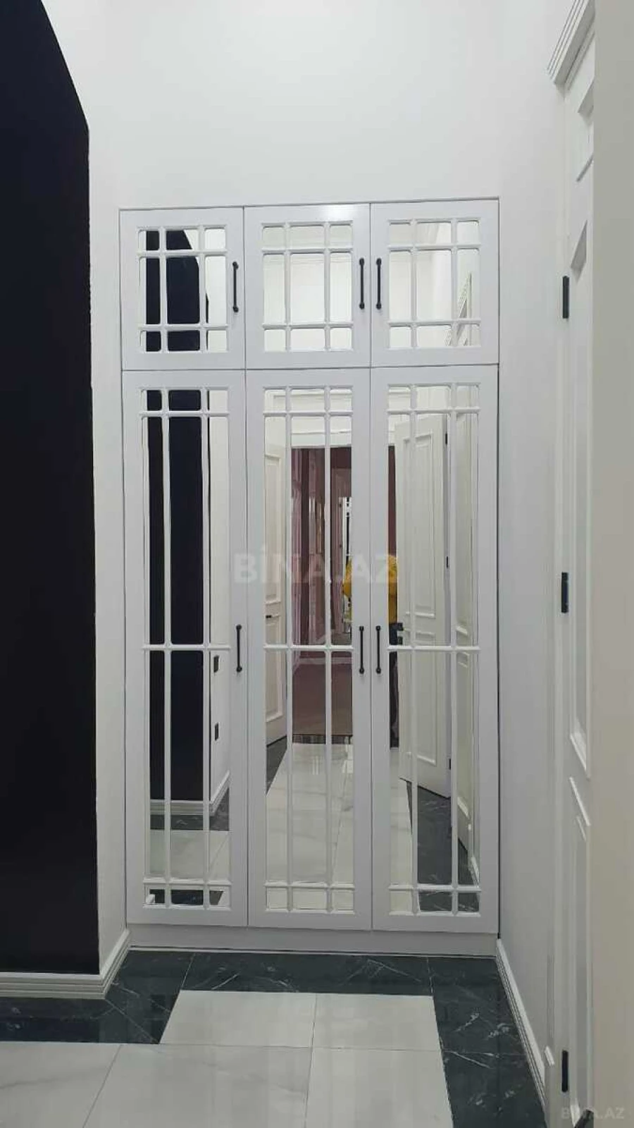 Kirayə verilir 3 otaqlı mənzil 140 m²