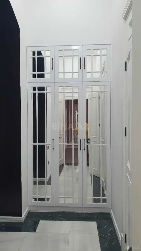 Kirayə verilir 3 otaqlı mənzil 140 m²