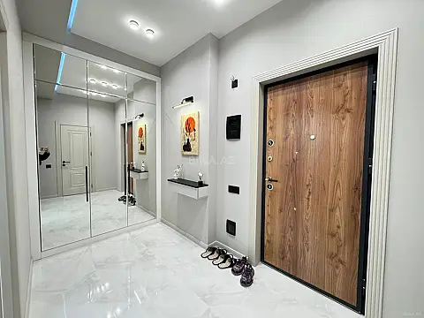 Satılır 2 otaqlı mənzil 55 m²