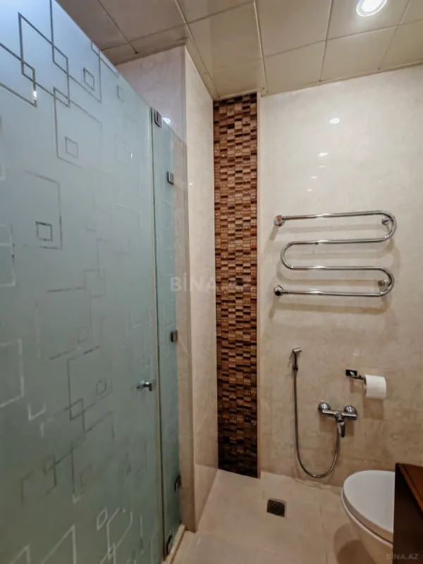 Kirayə verilir 3 otaqlı mənzil 125 m²