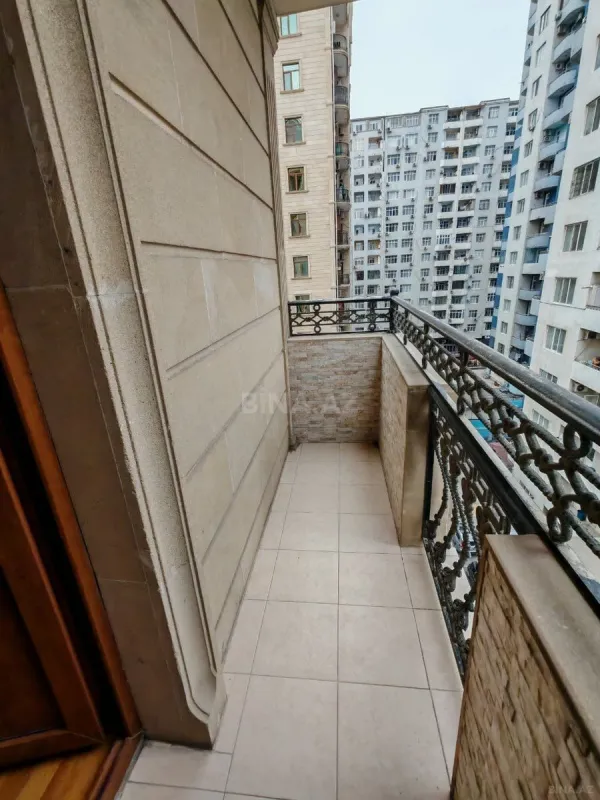 Kirayə verilir 3 otaqlı mənzil 125 m²