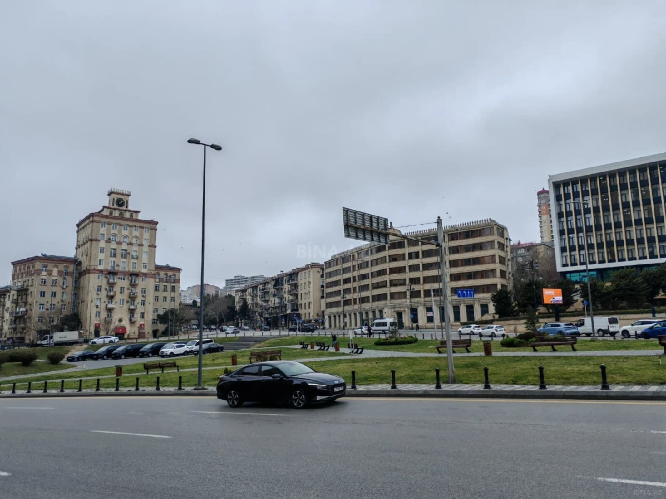 Kirayə verilir 3 otaqlı mənzil 125 m²