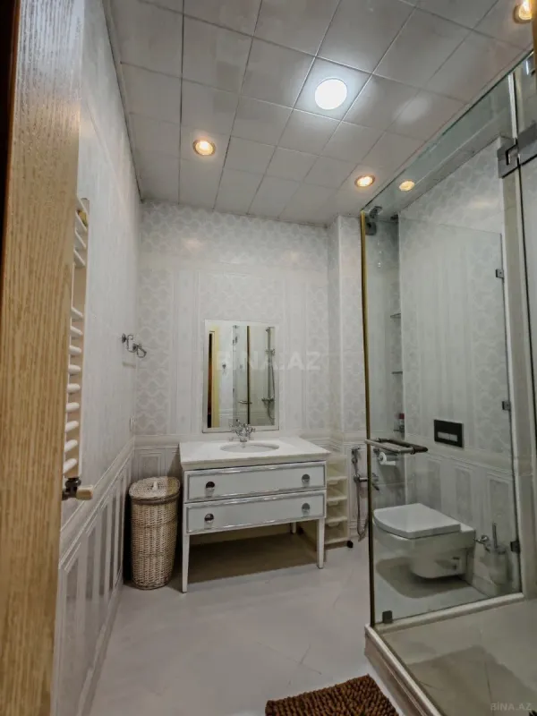 Kirayə verilir 3 otaqlı mənzil 125 m²