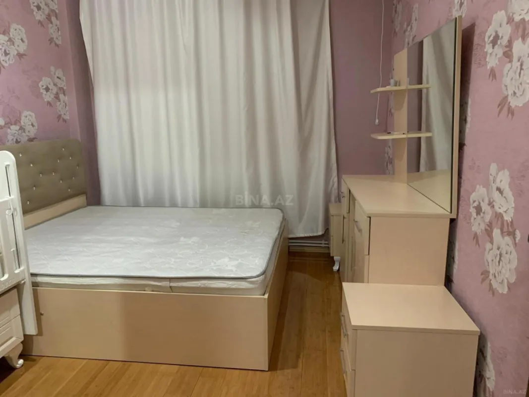 Satılır 2 otaqlı mənzil 62 m²