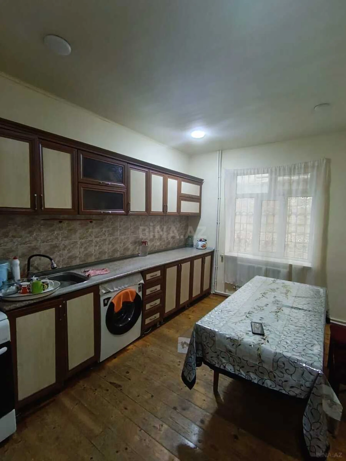Satılır 5 otaqlı həyət evi 144 m²