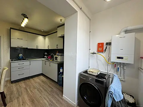 Satılır 3 otaqlı mənzil 75 m²
