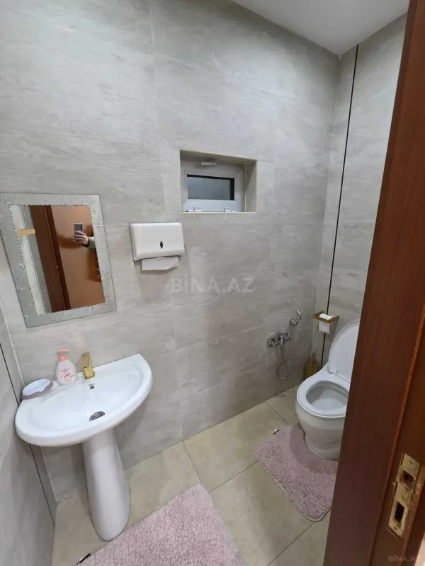 Kirayə verilir 10 otaqlı ofis 550 m²