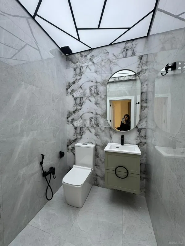 Satılır 3 otaqlı mənzil 107 m²