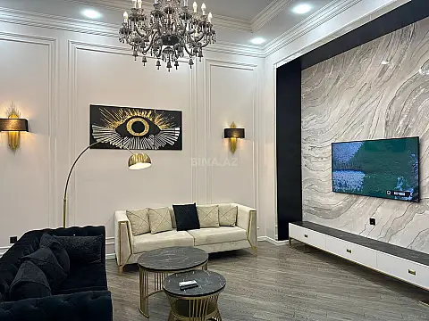 Kirayə verilir 3 otaqlı mənzil 140 m²