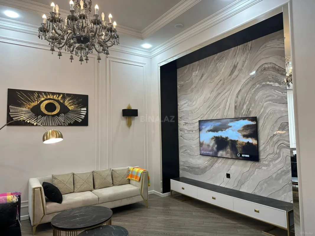 Kirayə verilir 3 otaqlı mənzil 140 m²