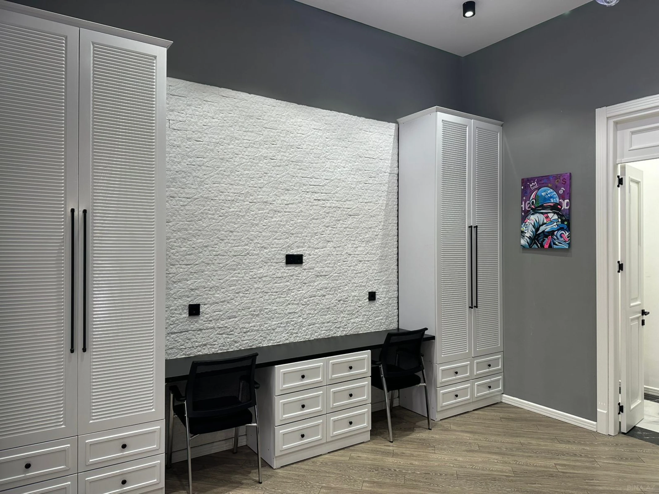 Kirayə verilir 3 otaqlı mənzil 140 m²