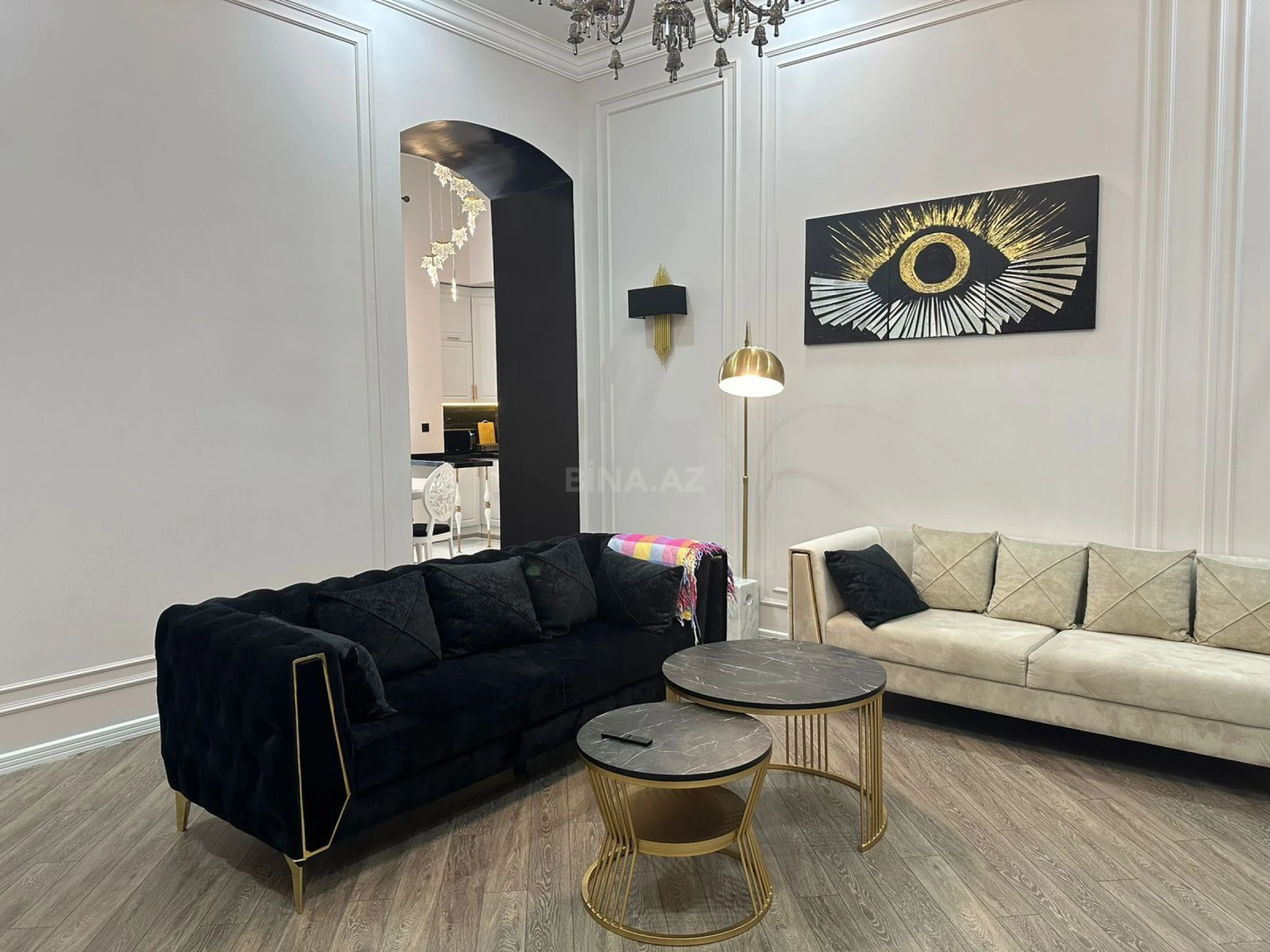 Kirayə verilir 3 otaqlı mənzil 140 m²