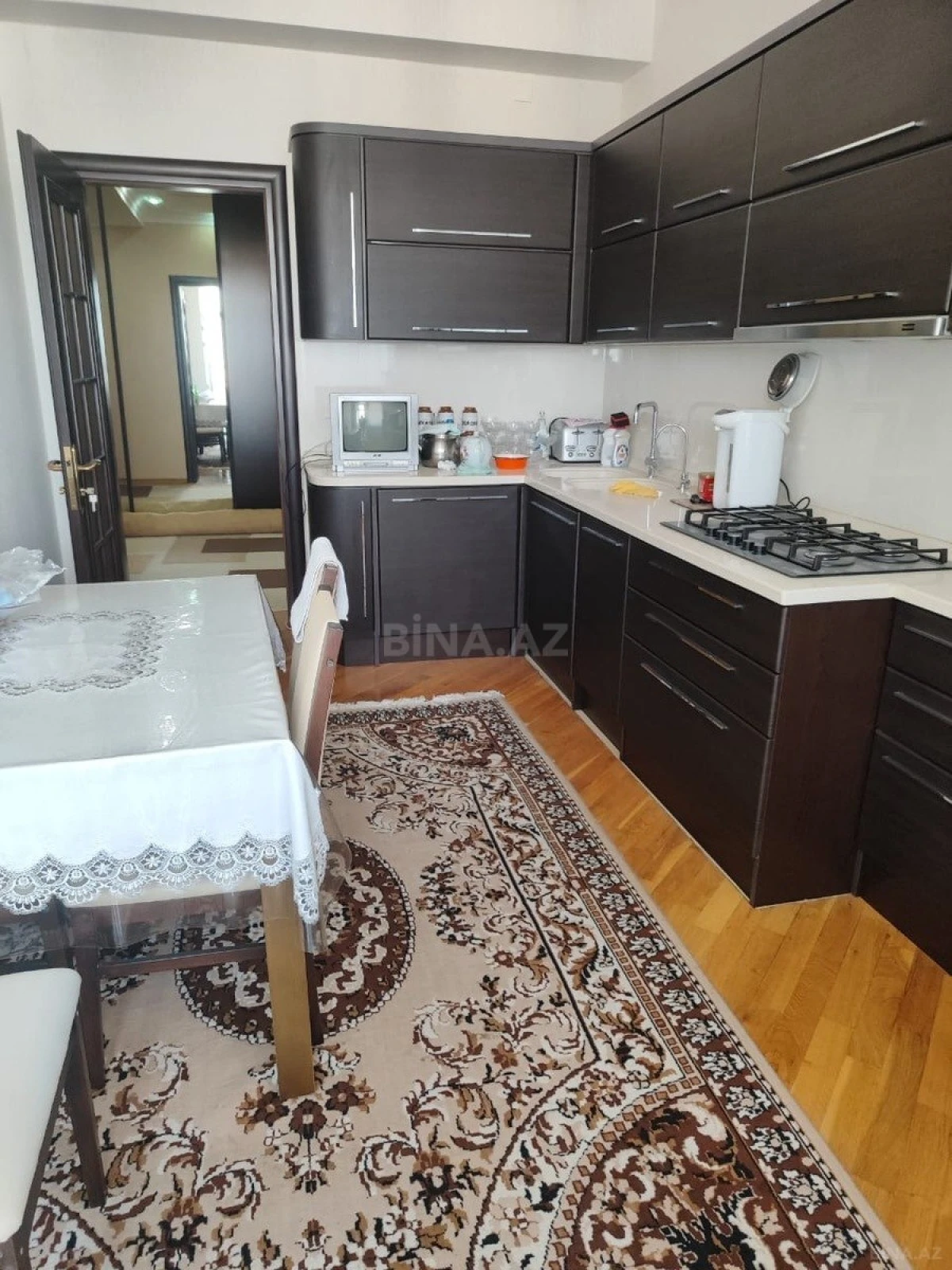 Satılır 3 otaqlı mənzil 125 m²