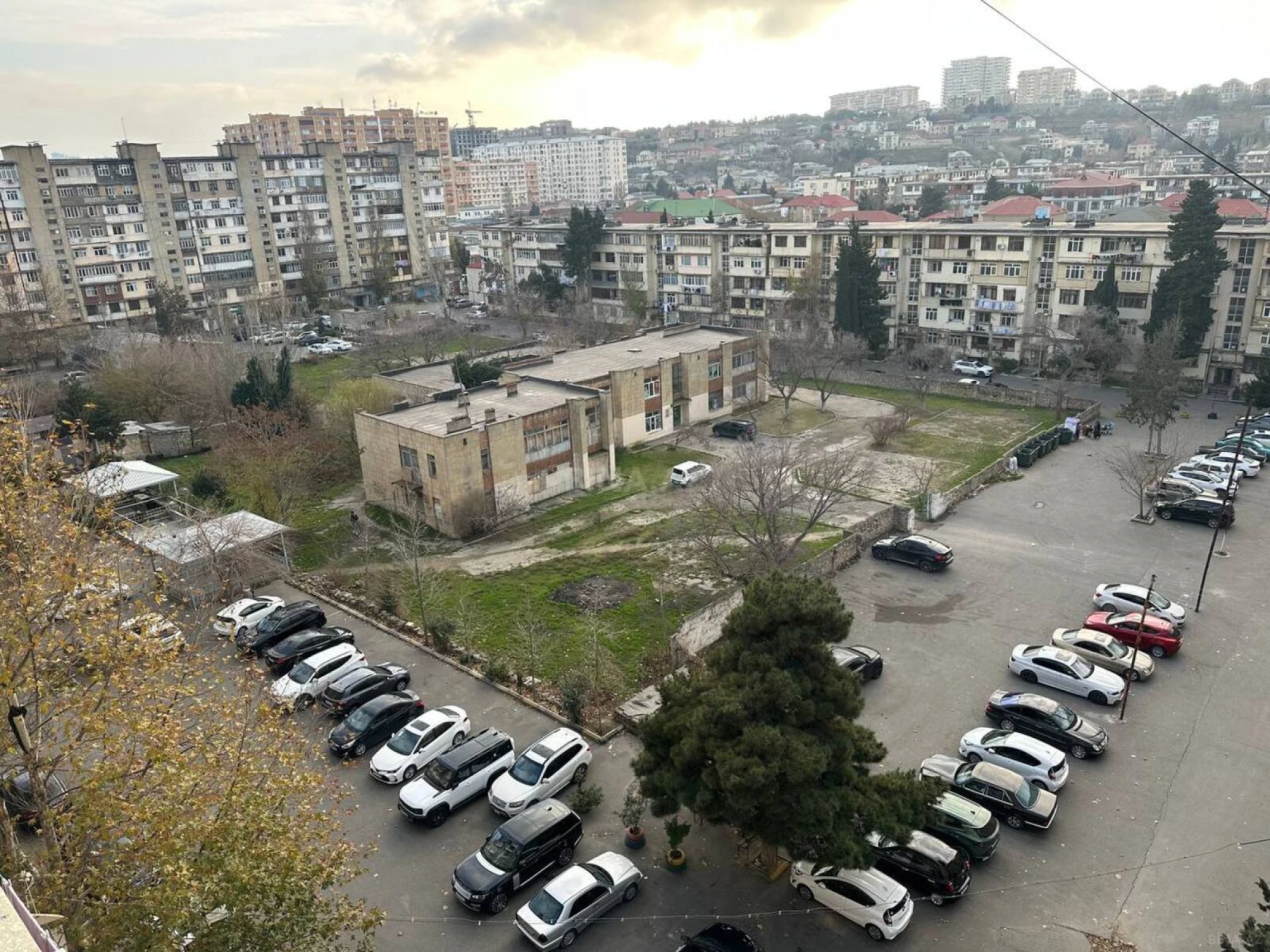 Satılır 3 otaqlı mənzil 70 m²
