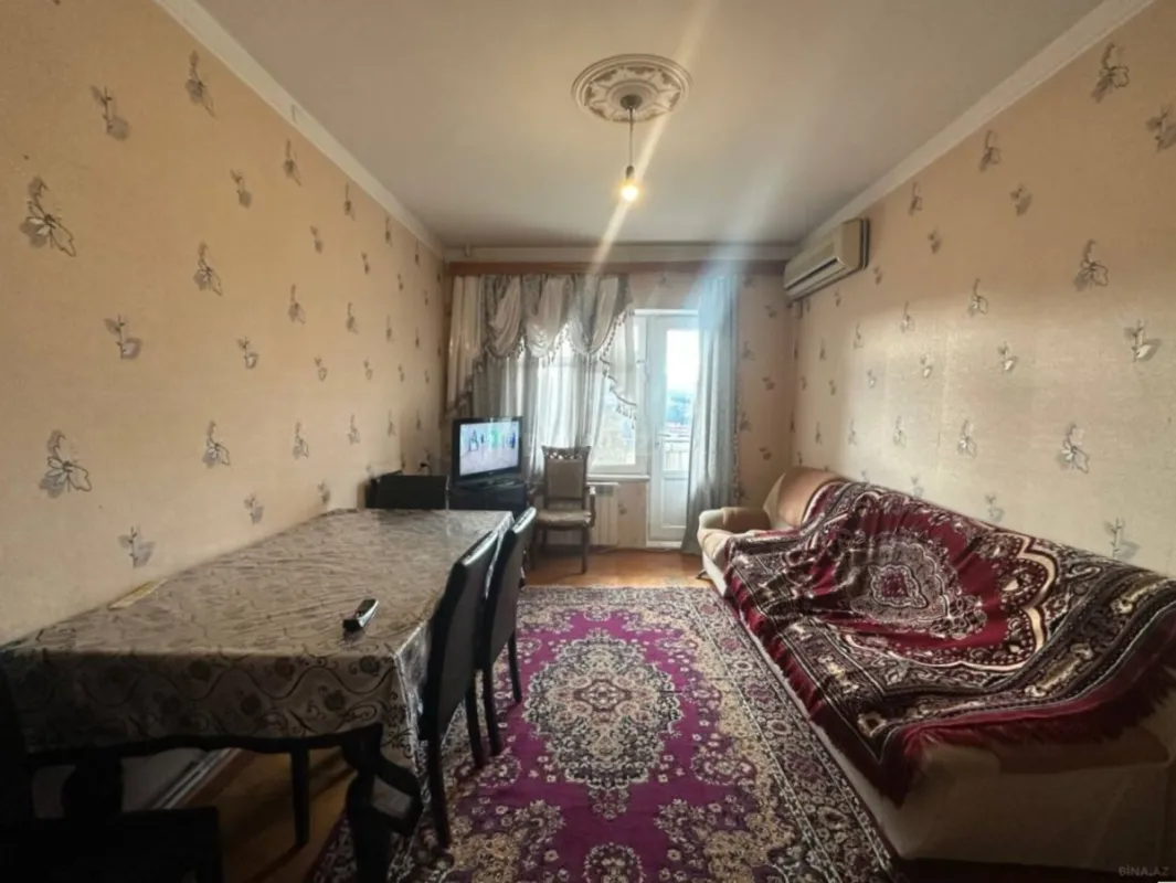 Satılır 3 otaqlı mənzil 70 m²