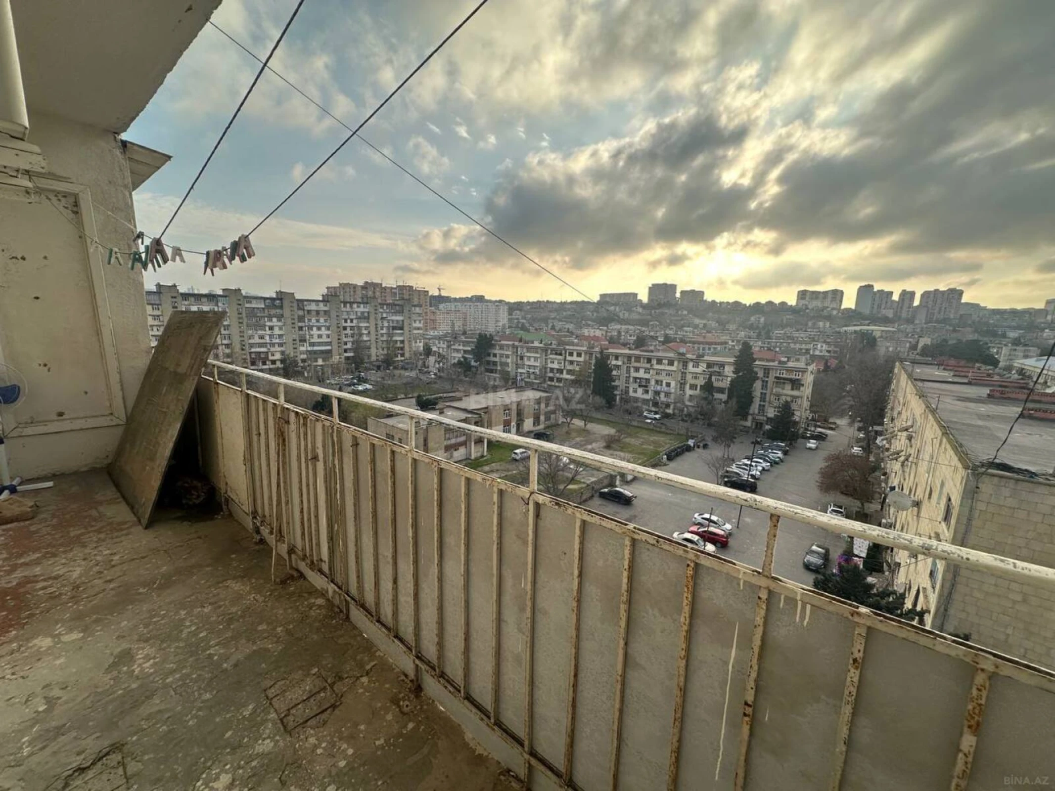 Satılır 3 otaqlı mənzil 70 m²