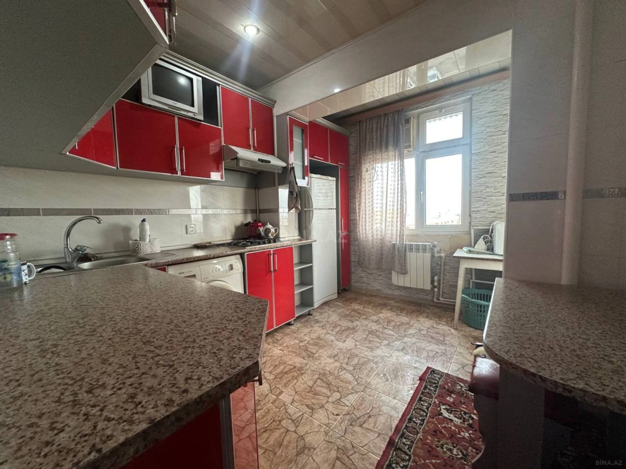 Satılır 3 otaqlı mənzil 70 m²