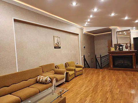 Kirayə verilir 5 otaqlı mənzil 200 m²