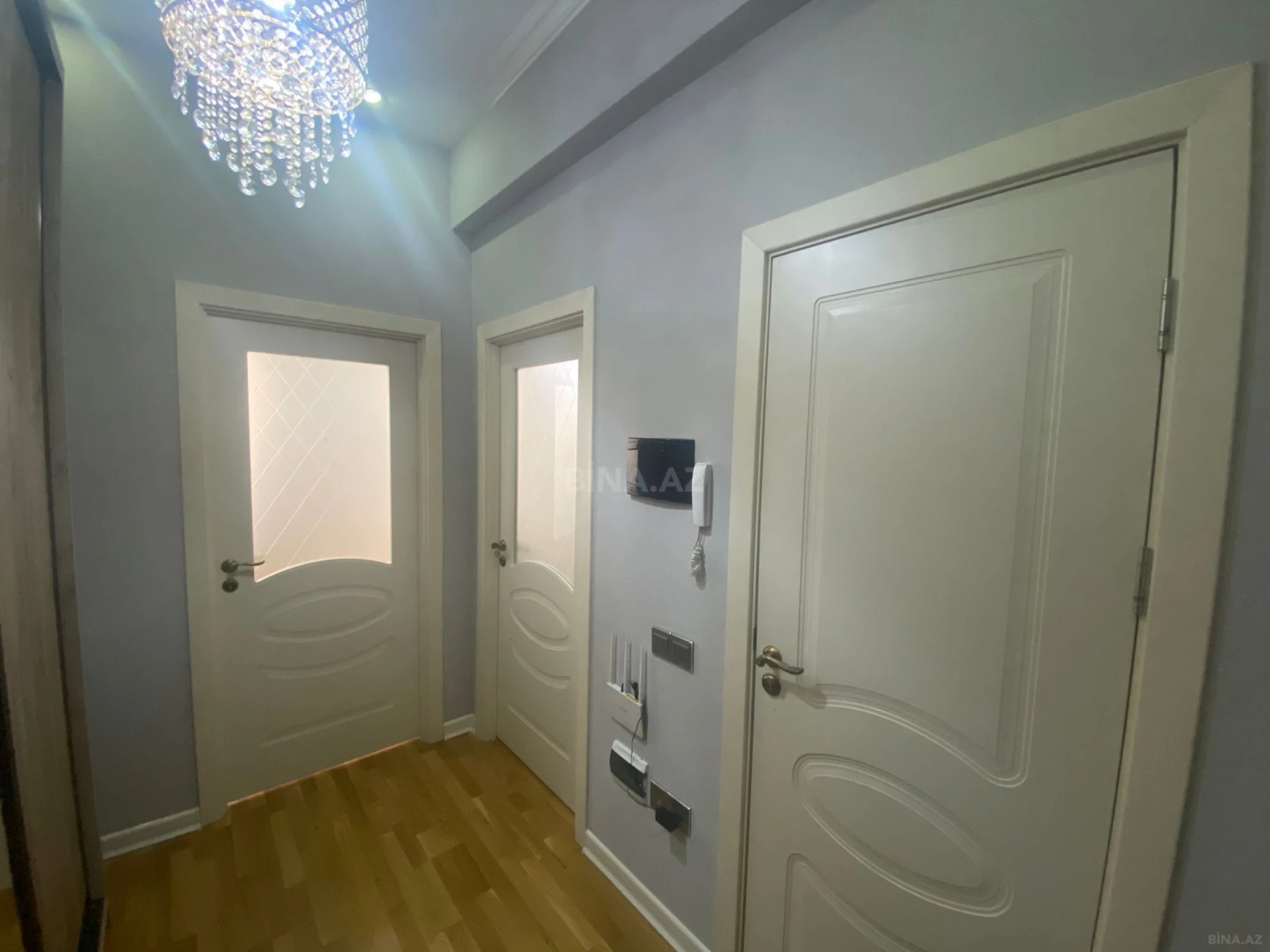 Kirayə verilir 2 otaqlı mənzil 58 m²