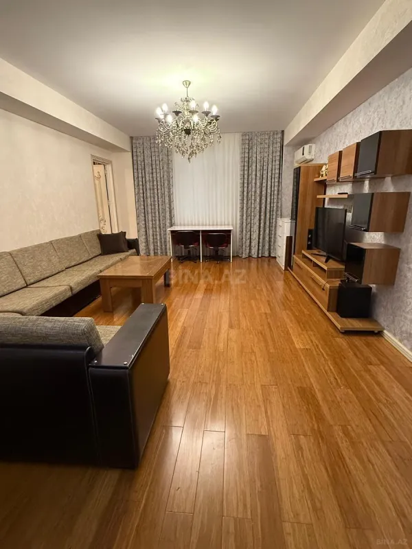 Satılır 3 otaqlı mənzil 86 m²