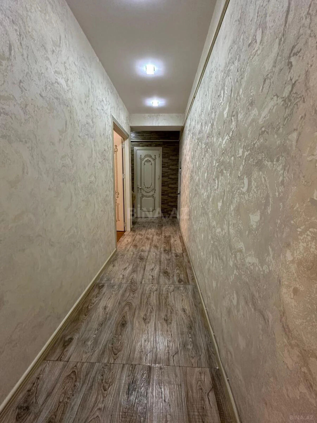 Satılır 3 otaqlı mənzil 86 m²