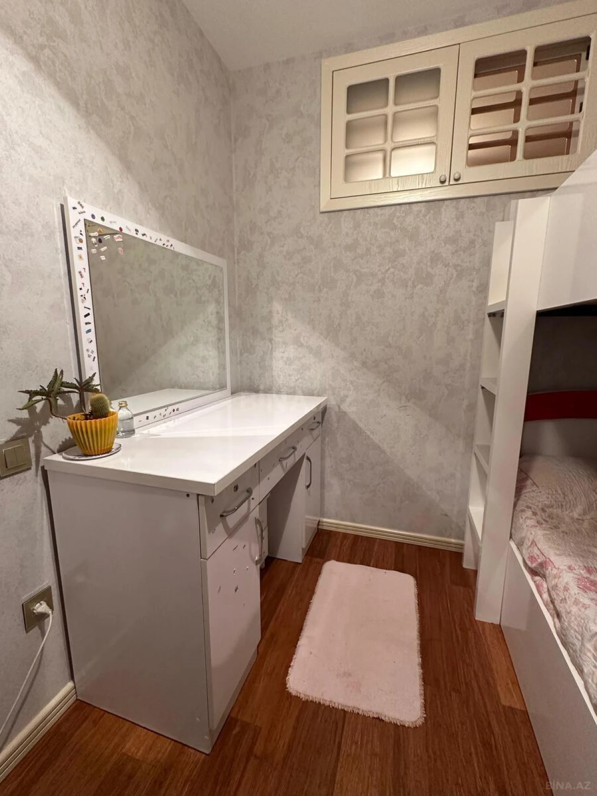 Satılır 3 otaqlı mənzil 86 m²