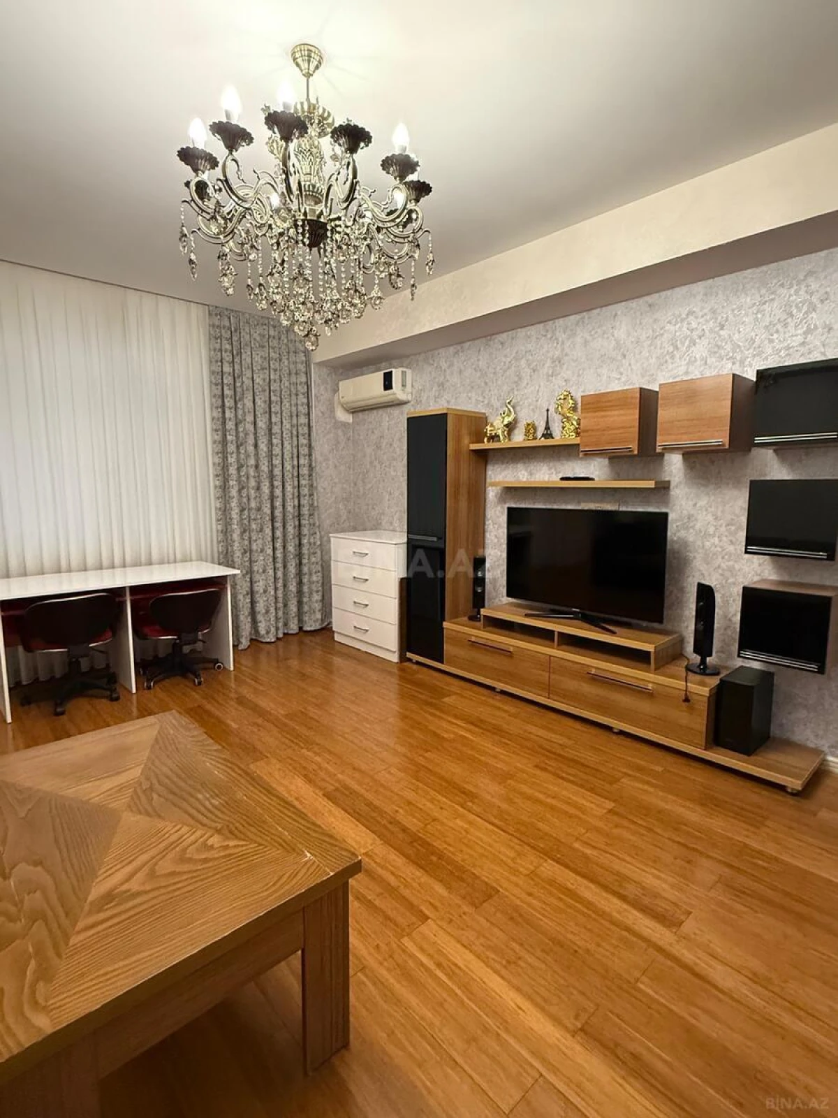 Satılır 3 otaqlı mənzil 86 m²